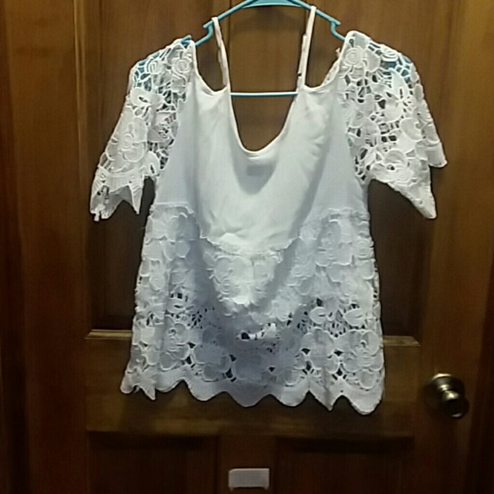 Top - Picture 2 of 2
